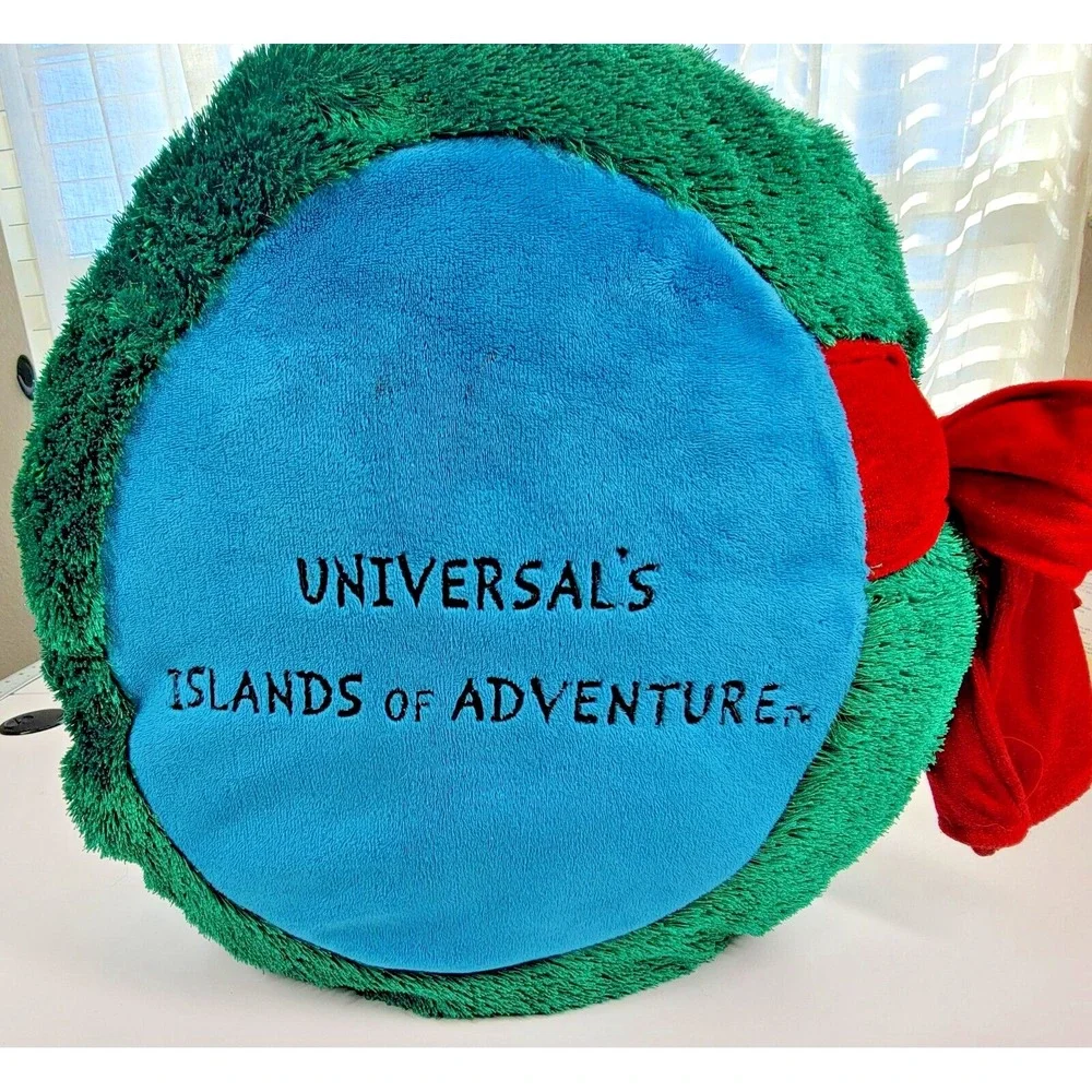 Universal Studios Island Of Adventure Grinch Christmas‎ Wreath Pillow Dr Seuss